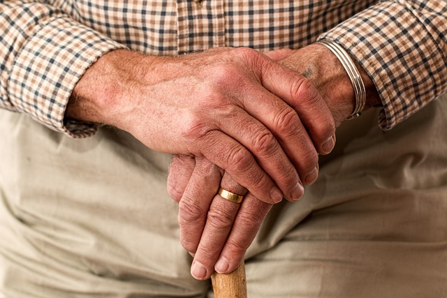 Het complete plaatje: gezondheidszorg, psychologie, sociale participatie en wonen in de derde levensfase